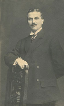 Dad in 1929 - fixed 